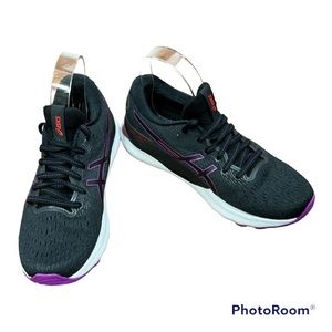 ASICS Gel Nimbus 24 Athletic Sneakers Black/Orchid - BRAND NEW- Perfect size 8